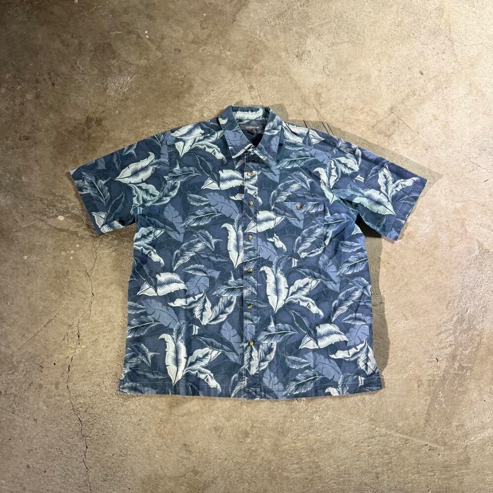 Vintage Y2K Craft & Barrow Hawaiian Short Slevee Button Up Shirt
